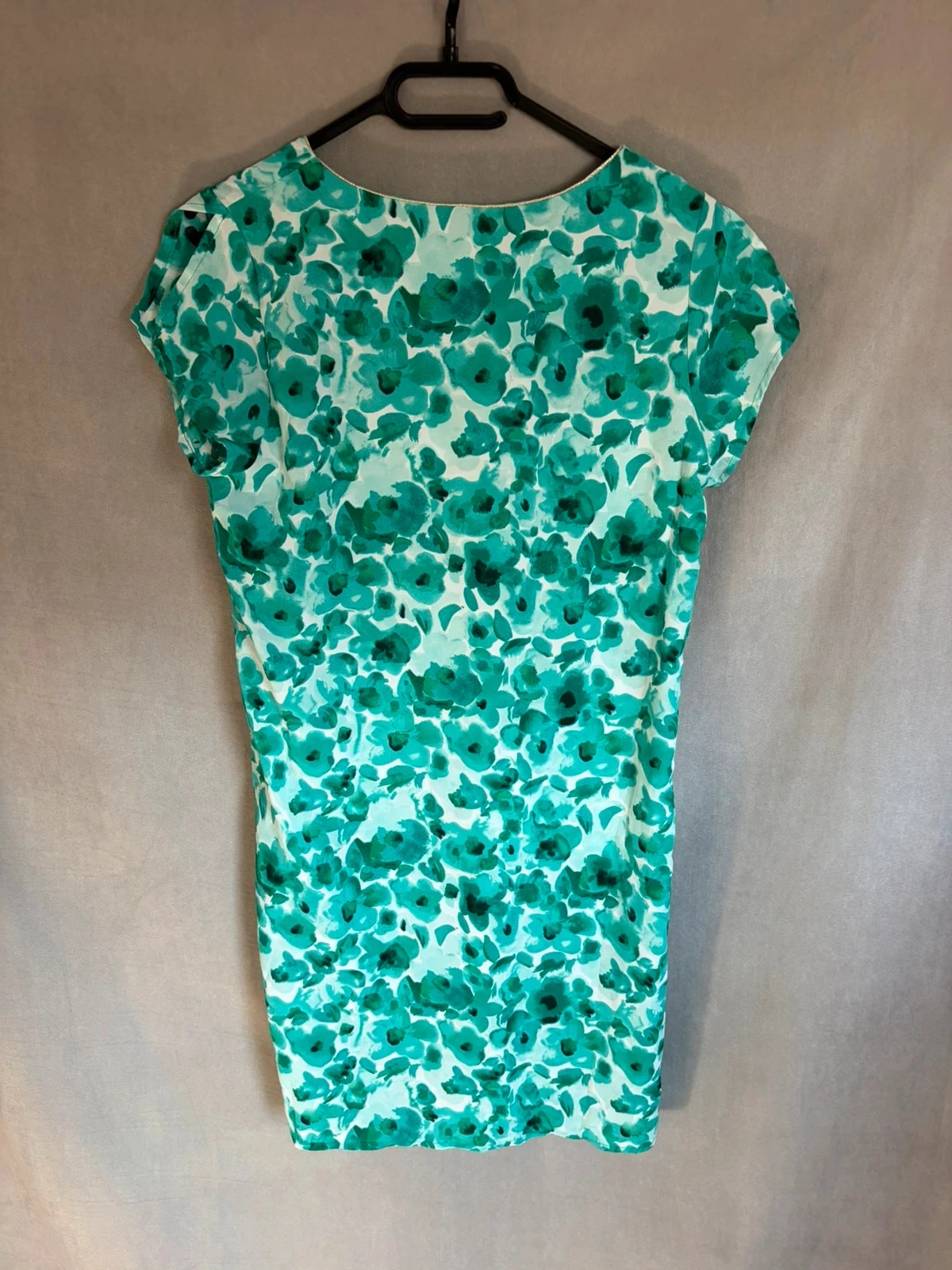 Brand new Emma & Ella green dress size s – photo 4